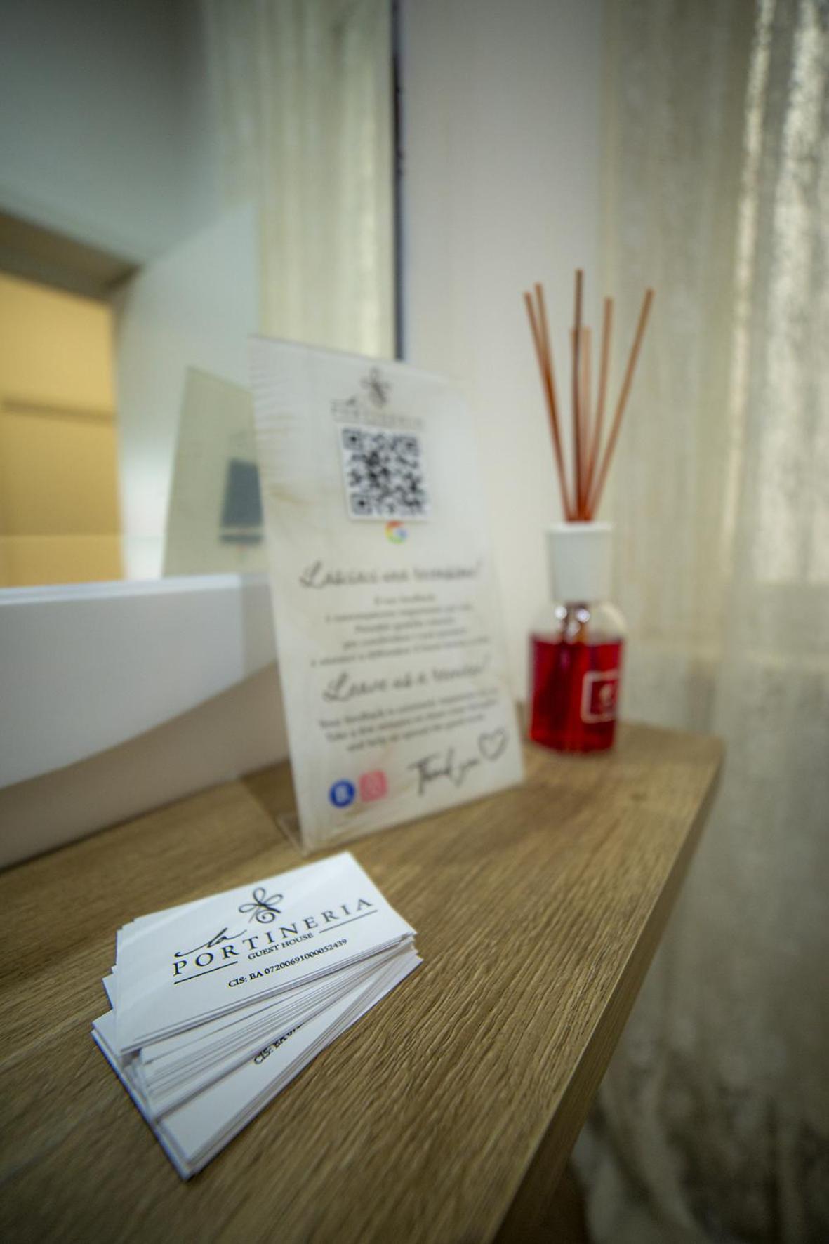 La Portineria Guest House Бари Екстериор снимка